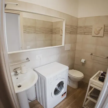 Flats 15 - New Opening *