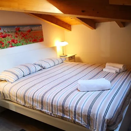 Flats 15 - New Opening *